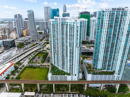 $625,000 | 90 Southwest 3rd Street, Unit 2504, Miami, FL 33130