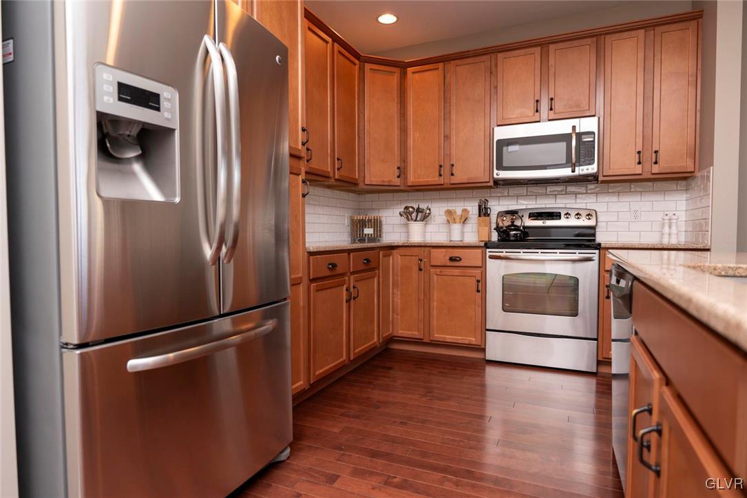 1650 Finches Garden Road Bethlehem, PA 18015 - Photo 8 of 34 Gallery Image 8