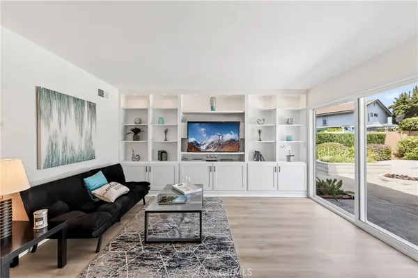 $1,595,000 | 1630 Salmon River, Placentia, CA 92870
