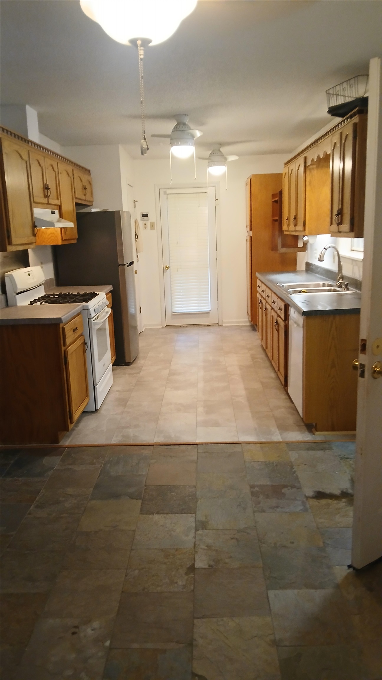 328 Cherokee Road Millington, TN 38053 - Photo 8 of 21 Gallery Image 8