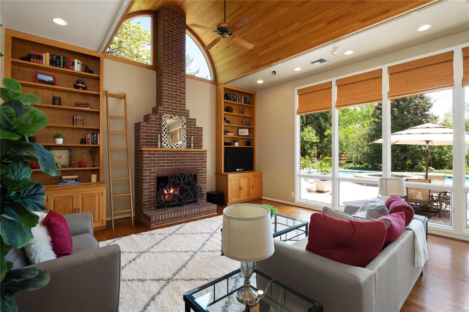 6 Ridgetop Drive St. Louis, MO 63117 - Photo 12 of 38 Gallery Image 12