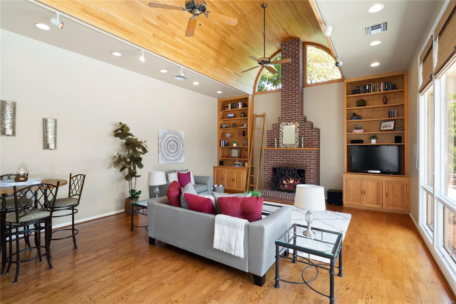 6 Ridgetop Drive St. Louis, MO 63117 - Photo 13 of 38 Gallery Image 13
