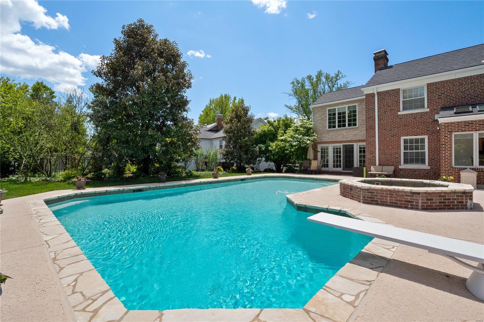 6 Ridgetop Drive St. Louis, MO 63117 - Photo 31 of 38 Gallery Image 31