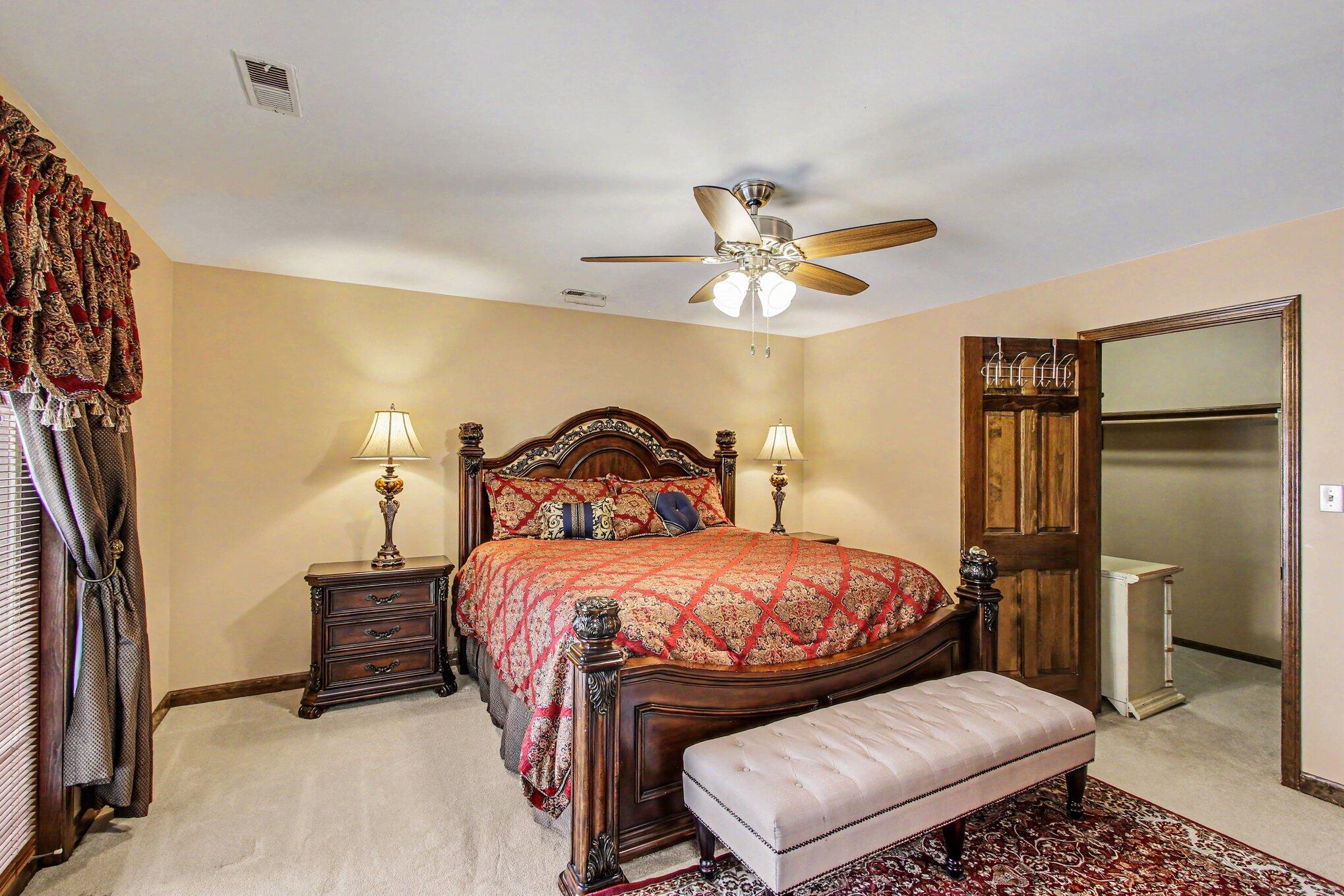 461 Amhurst Road Valparaiso, IN 46385 - Photo 23 of 50 2038x1359