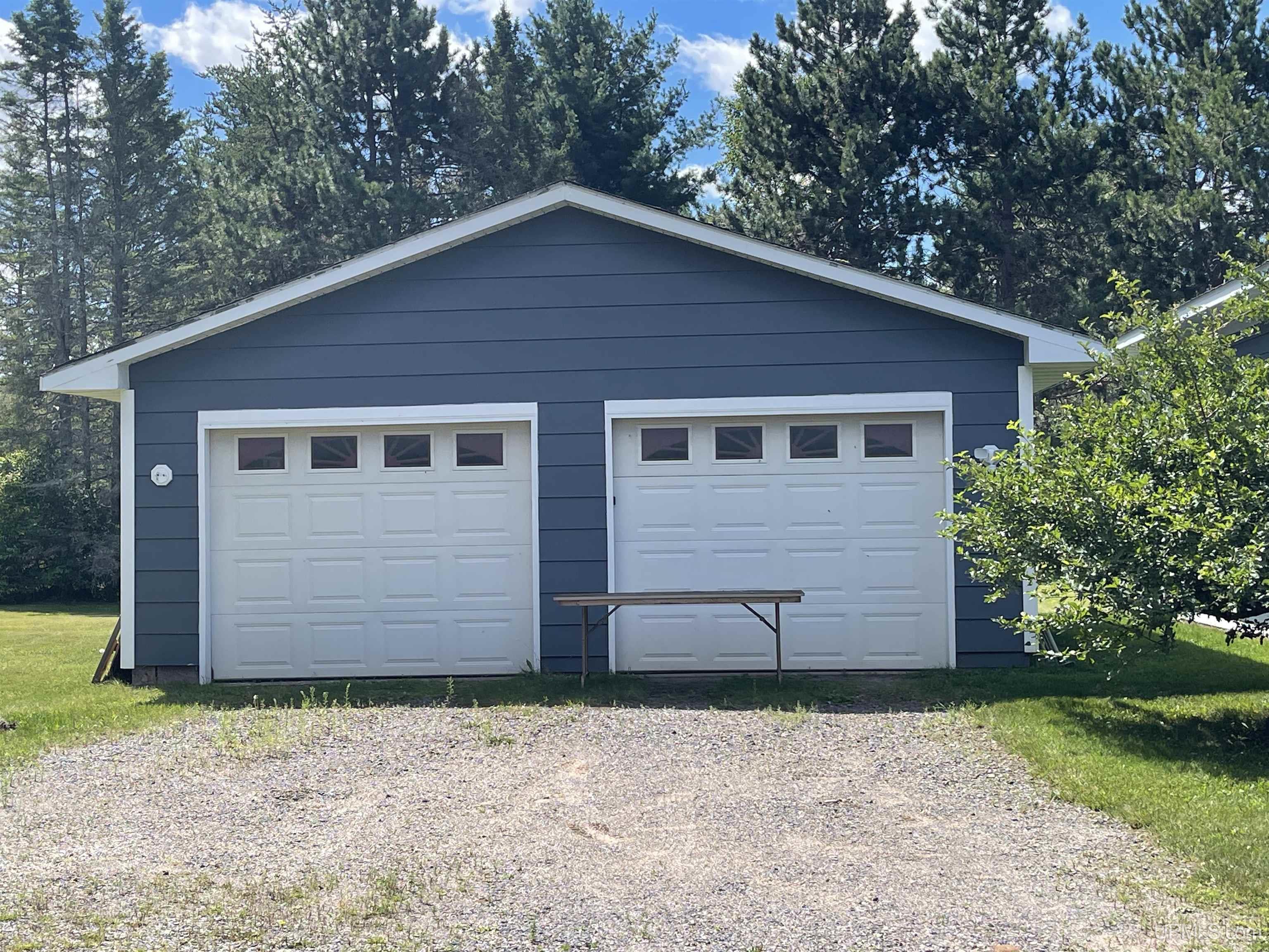 4045 Highway 41 Ishpeming, MI 49849 - Photo 5 of 61