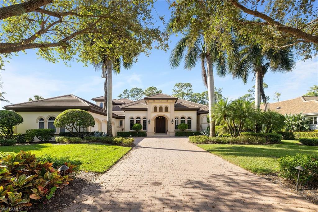 29130 Marcello Way Naples, FL 34110 - Photo 4 of 50