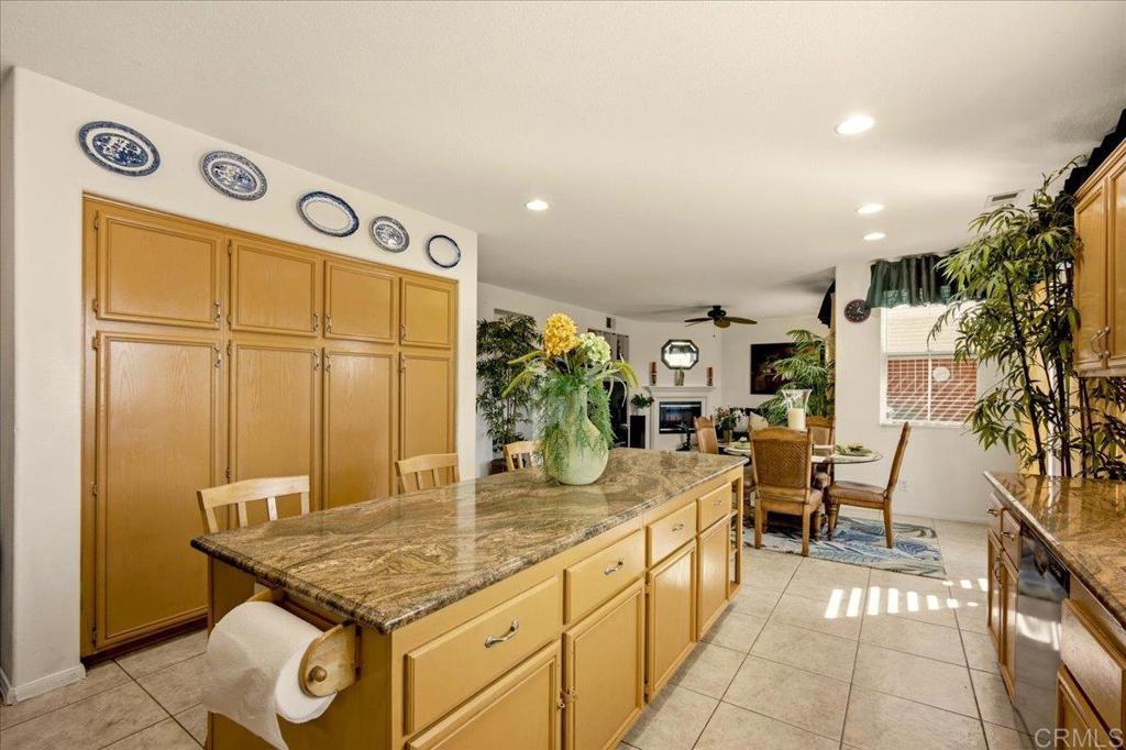 1121 Midnight Way Oceanside, CA 92057 - Photo 25 of 54