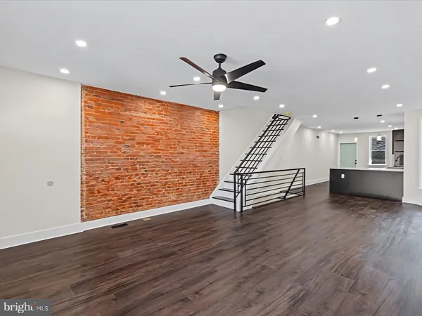 $235,000 | 5726 Vine Street, Philadelphia, PA 19139