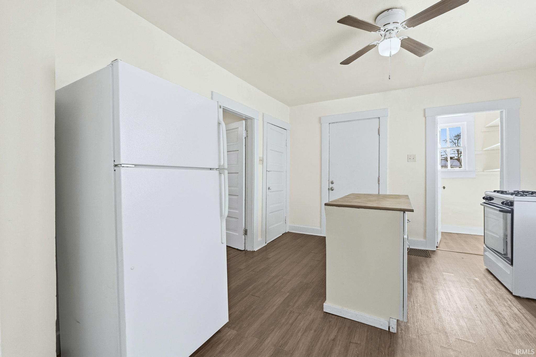 533 Irene Avenue Fort Wayne, IN 46808 - Photo 14 of 36