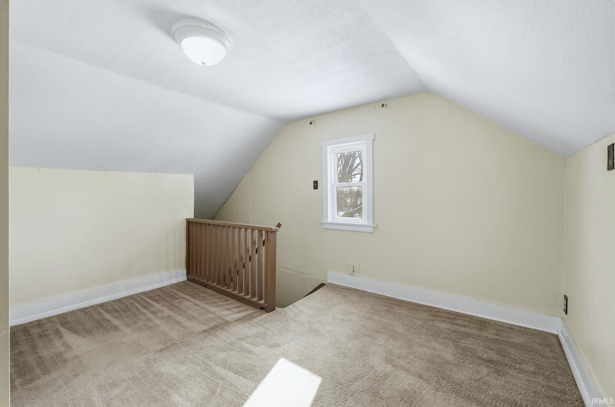 533 Irene Avenue Fort Wayne, IN 46808 - Photo 24 of 36