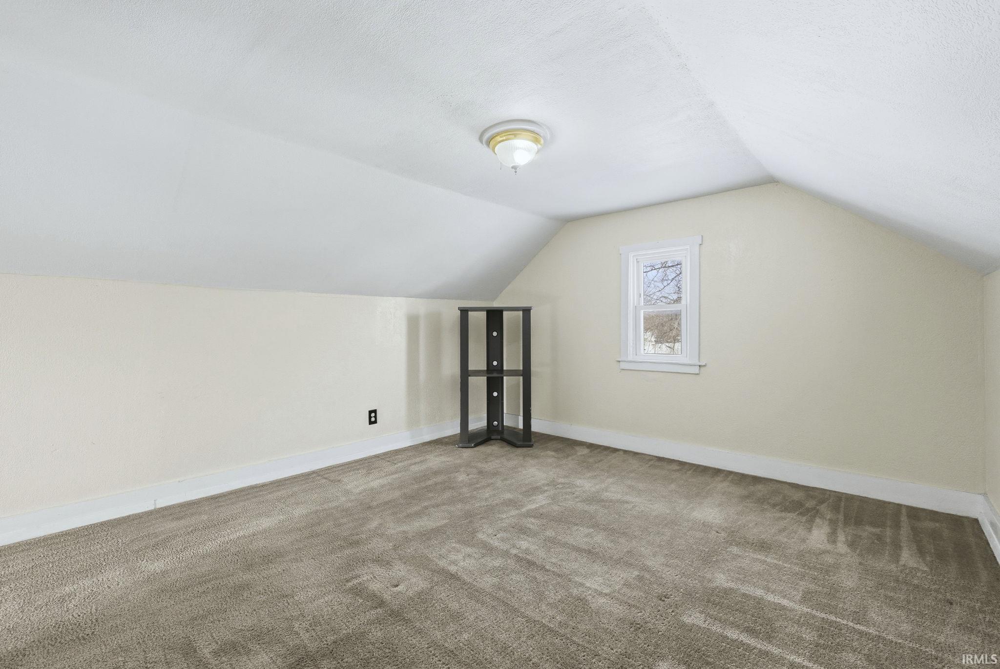 533 Irene Avenue Fort Wayne, IN 46808 - Photo 27 of 36