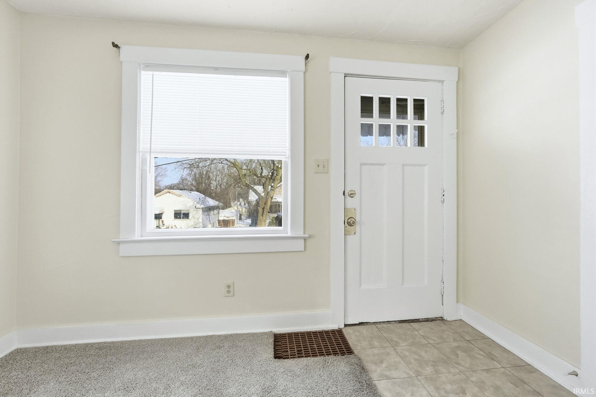 533 Irene Avenue Fort Wayne, IN 46808 - Photo 5 of 36