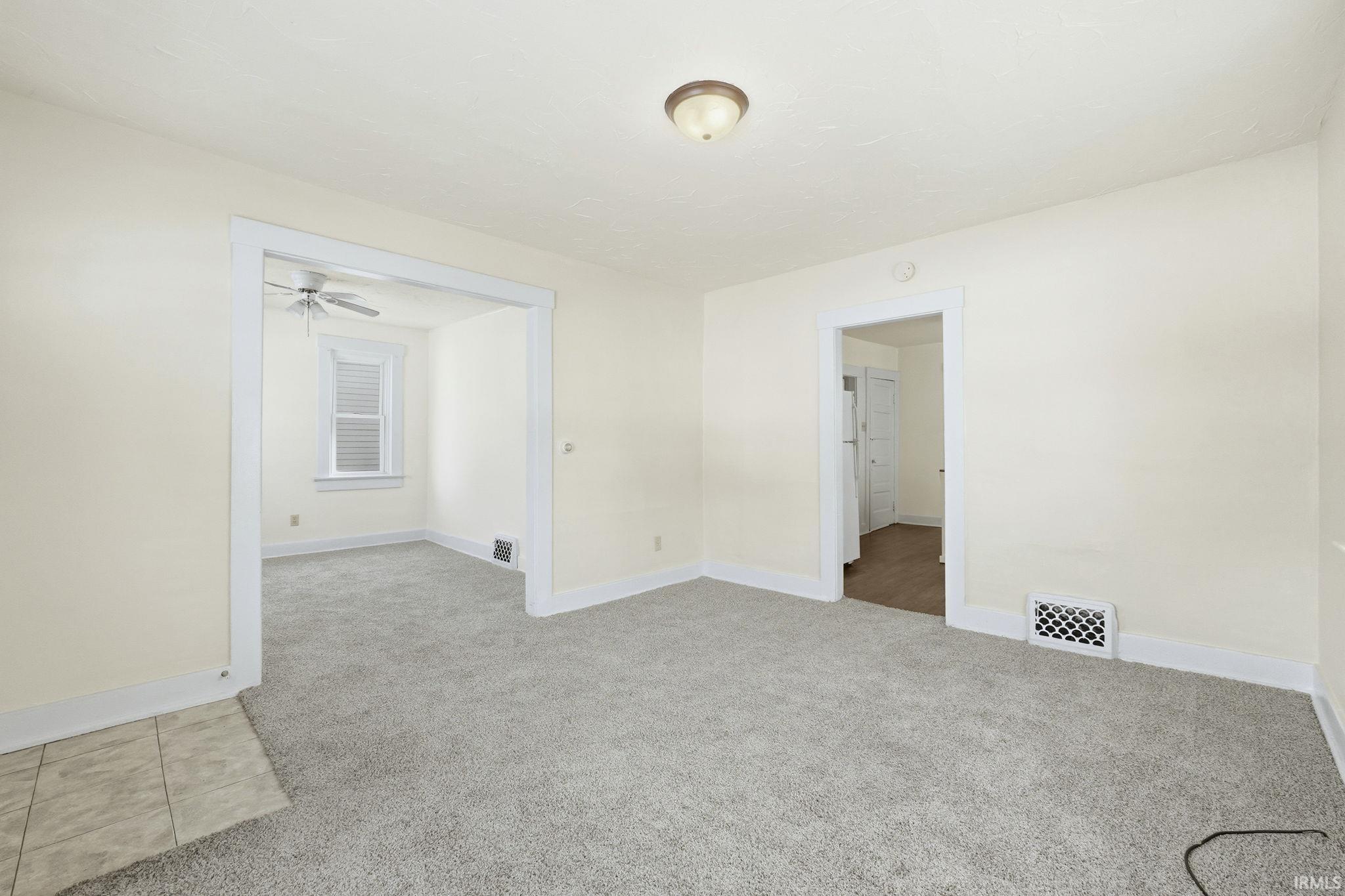 533 Irene Avenue Fort Wayne, IN 46808 - Photo 10 of 36