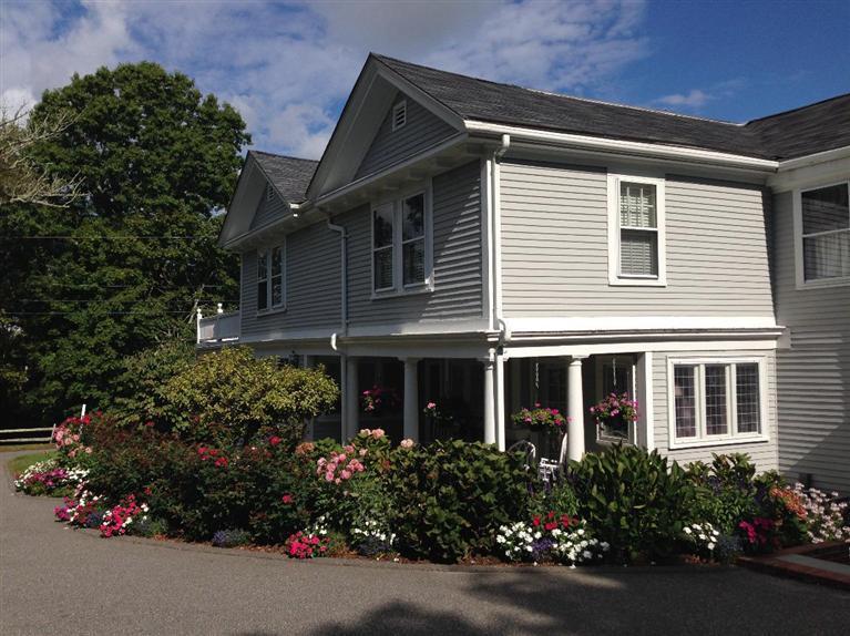 36 Rendezvous Lane Barnstable, MA 02630 - Photo 2 of 23 front view of a house