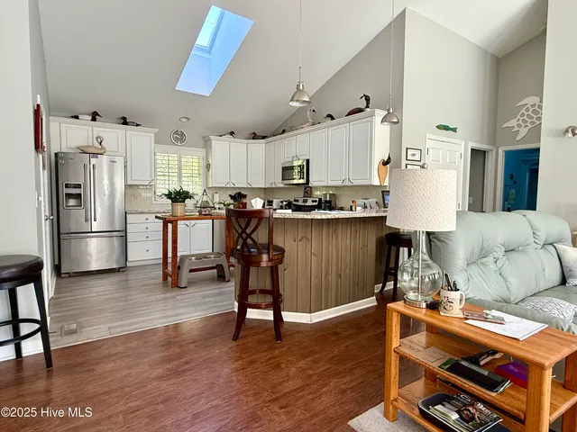 $800,000 | 138 Loblolly Drive, Pine Knoll Shores, NC 28512