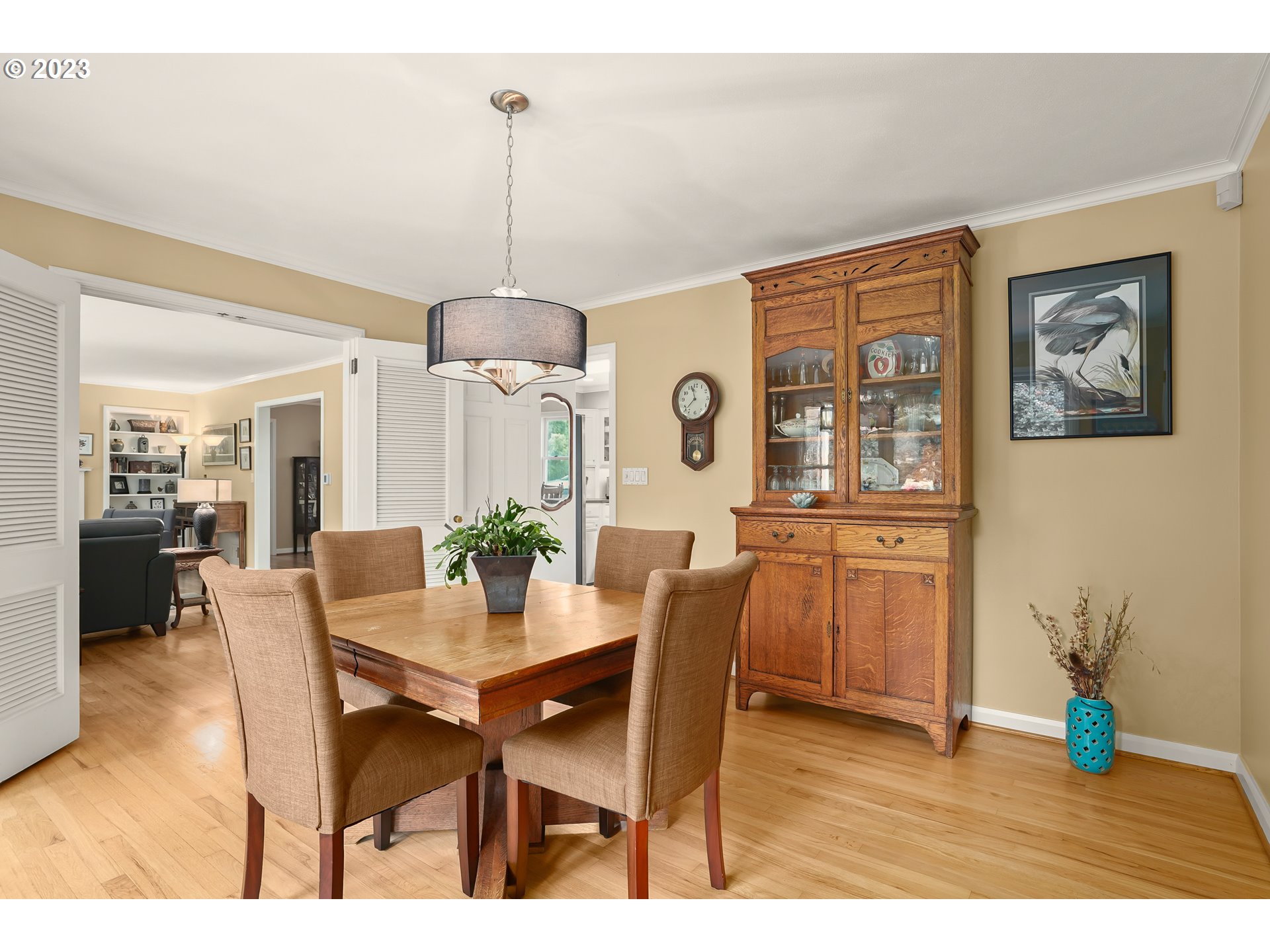13030 Southwest Fischer Road Tigard, OR 97224 - Photo 8 of 27 a dining room with furniture and window