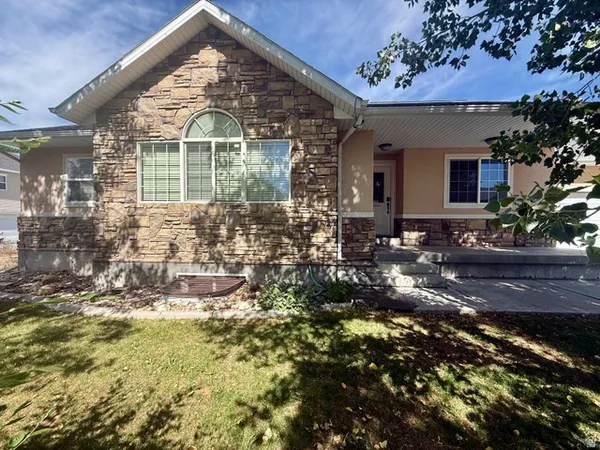 $470,000 | 565 South 2400th Street West, Vernal, UT 84078