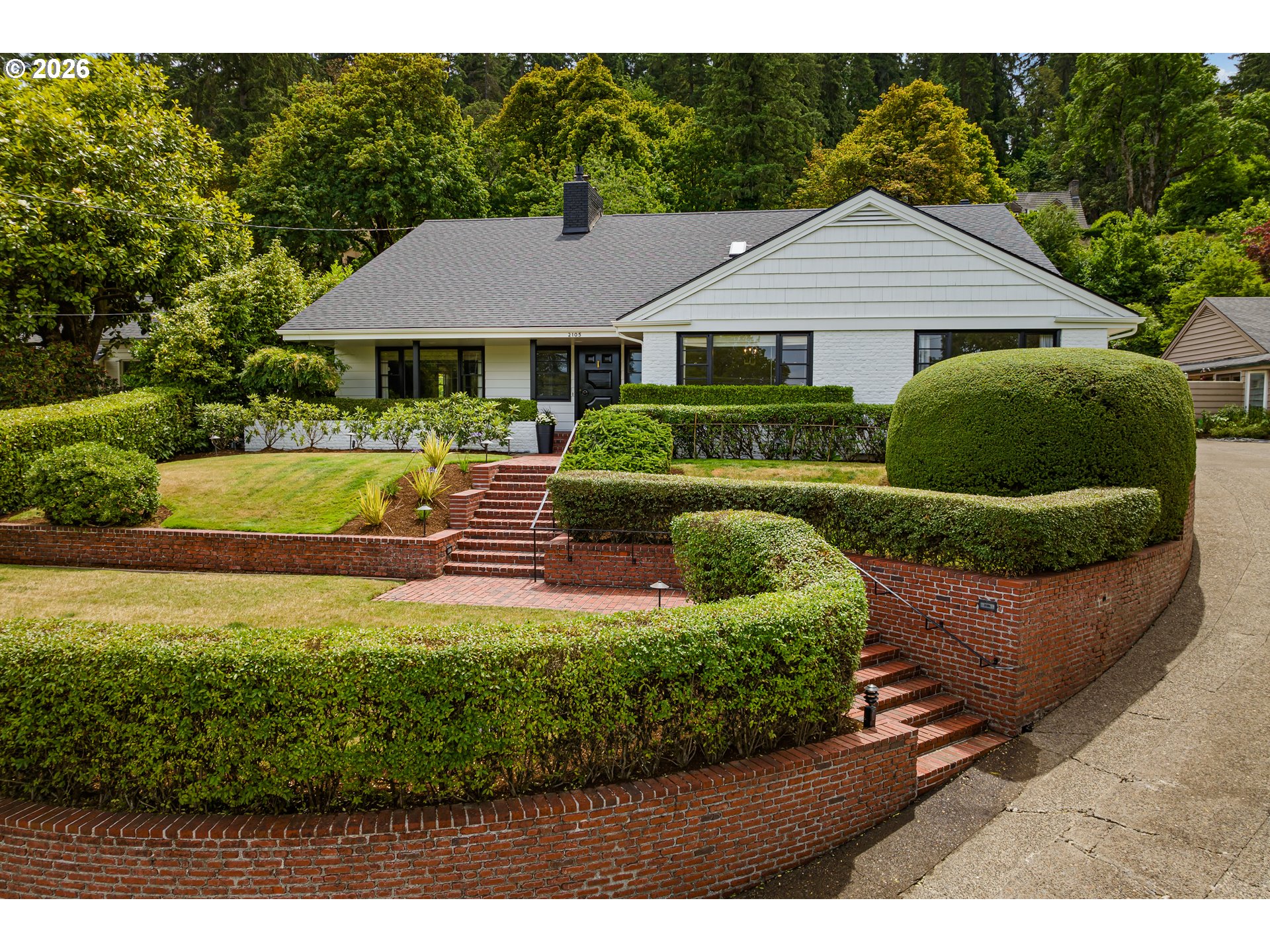 2105 Fairmount Boulevard Eugene, OR 97403 - Photo 44 of 48