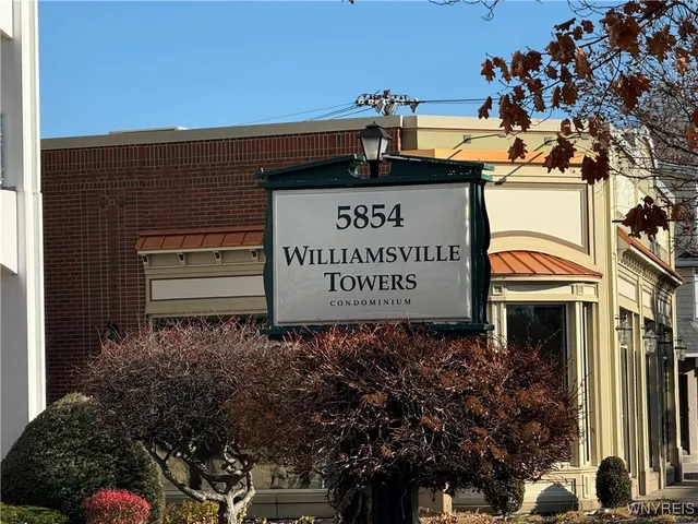 $169,900 | 5854 Main Street, Unit 403, Amherst, NY 14221