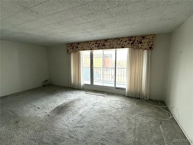 $169,900 | 5854 Main Street, Unit 403, Amherst, NY 14221