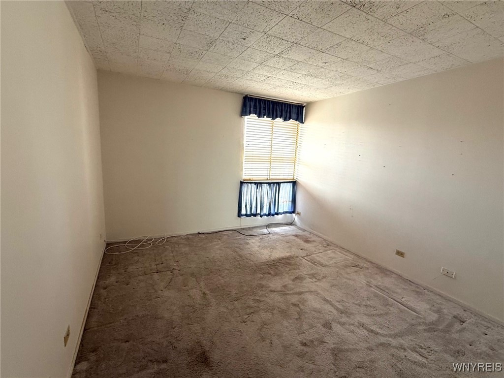 5854 Main Street, Unit 403 Amherst, NY 14221 - Photo 9 of 11