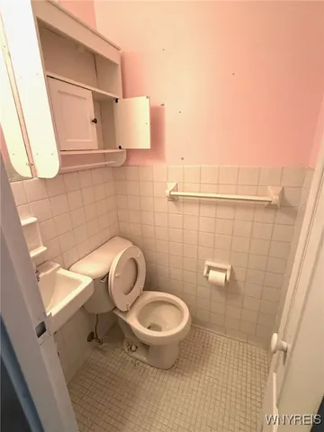 $169,900 | 5854 Main Street, Unit 403, Amherst, NY 14221