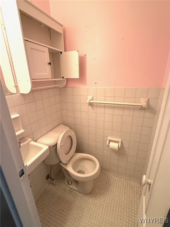 5854 Main Street, Unit 403 Amherst, NY 14221 - Photo 10 of 11