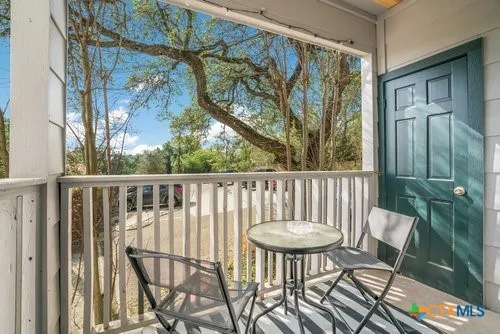 $1,650 | 1005 North LBJ Drive, Unit B1, San Marcos, TX 78666