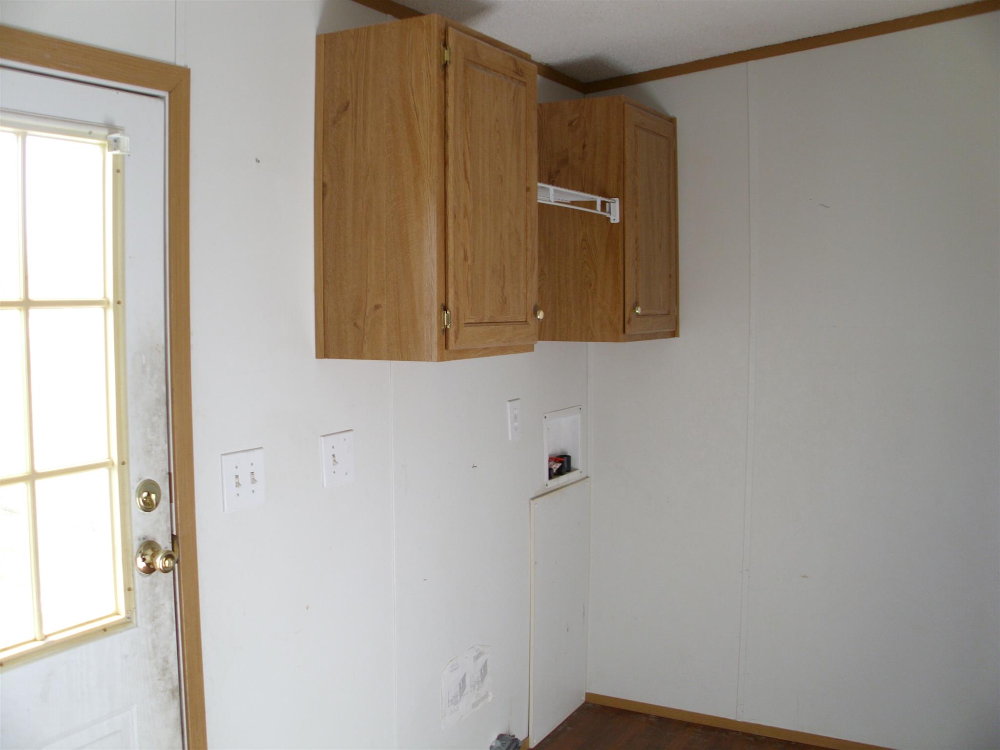 3763 Hoods Branch Road Springfield, TN 37172 - Photo 9 of 15 a bathroom with a sink