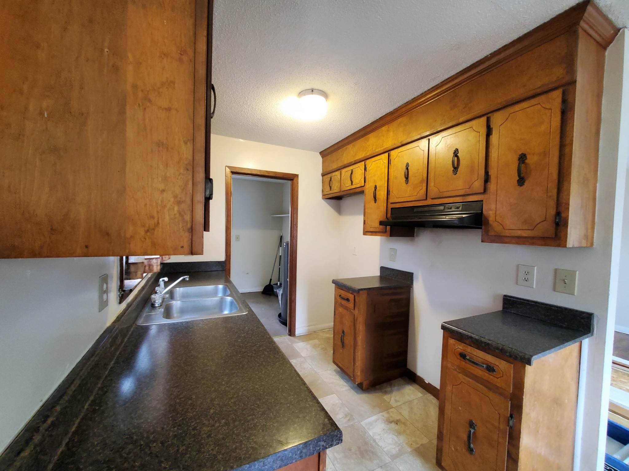213 South Rhodes Street Pulaski, TN 38478 - Photo 4 of 11 Gallery Image 4