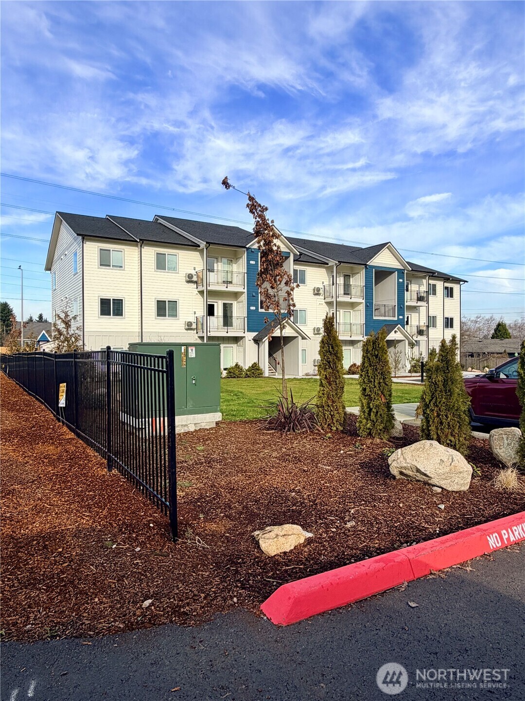1202 East 72nd Street Tacoma, WA 98404 - Photo 19 of 25 a view of a house with backyard