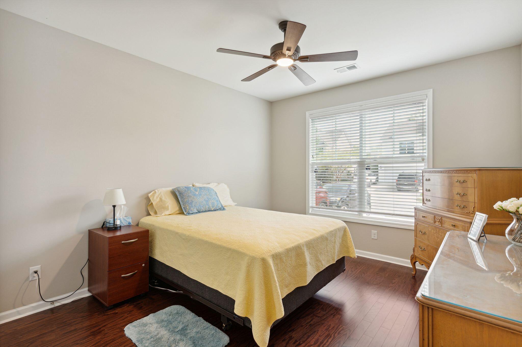 1041 Harbortowne Road Charleston, SC 29412 - Photo 15 of 44 1041HarbortowneRd-KeenEyeMarketing-016