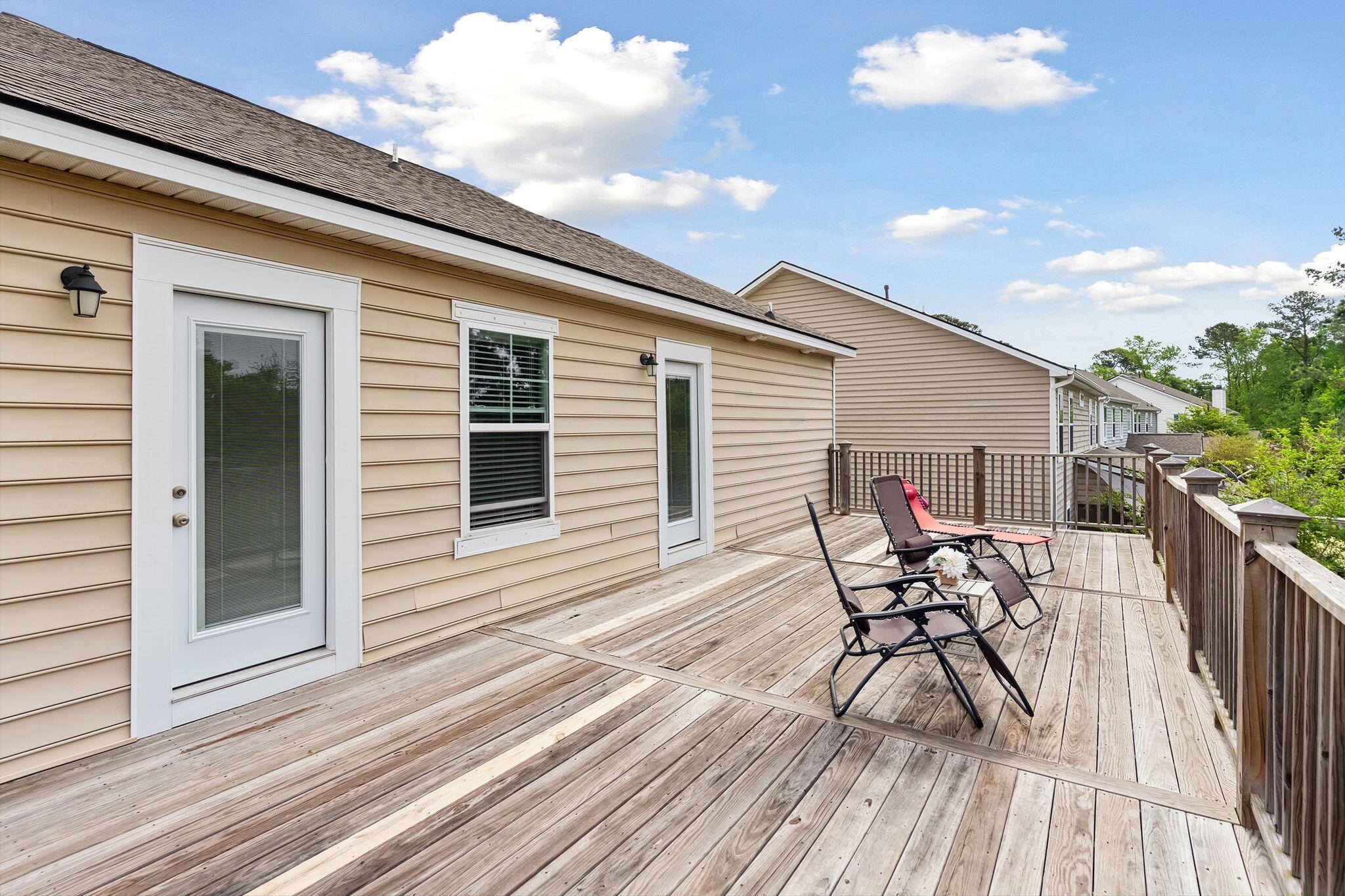 1041 Harbortowne Road Charleston, SC 29412 - Photo 32 of 44 1041HarbortowneRd-KeenEyeMarketing-033