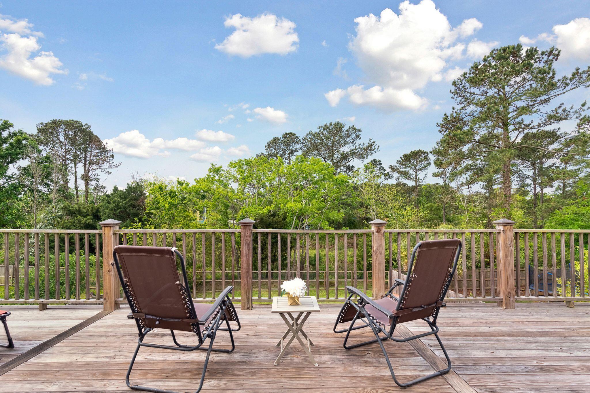 1041 Harbortowne Road Charleston, SC 29412 - Photo 33 of 44 1041HarbortowneRd-KeenEyeMarketing-034