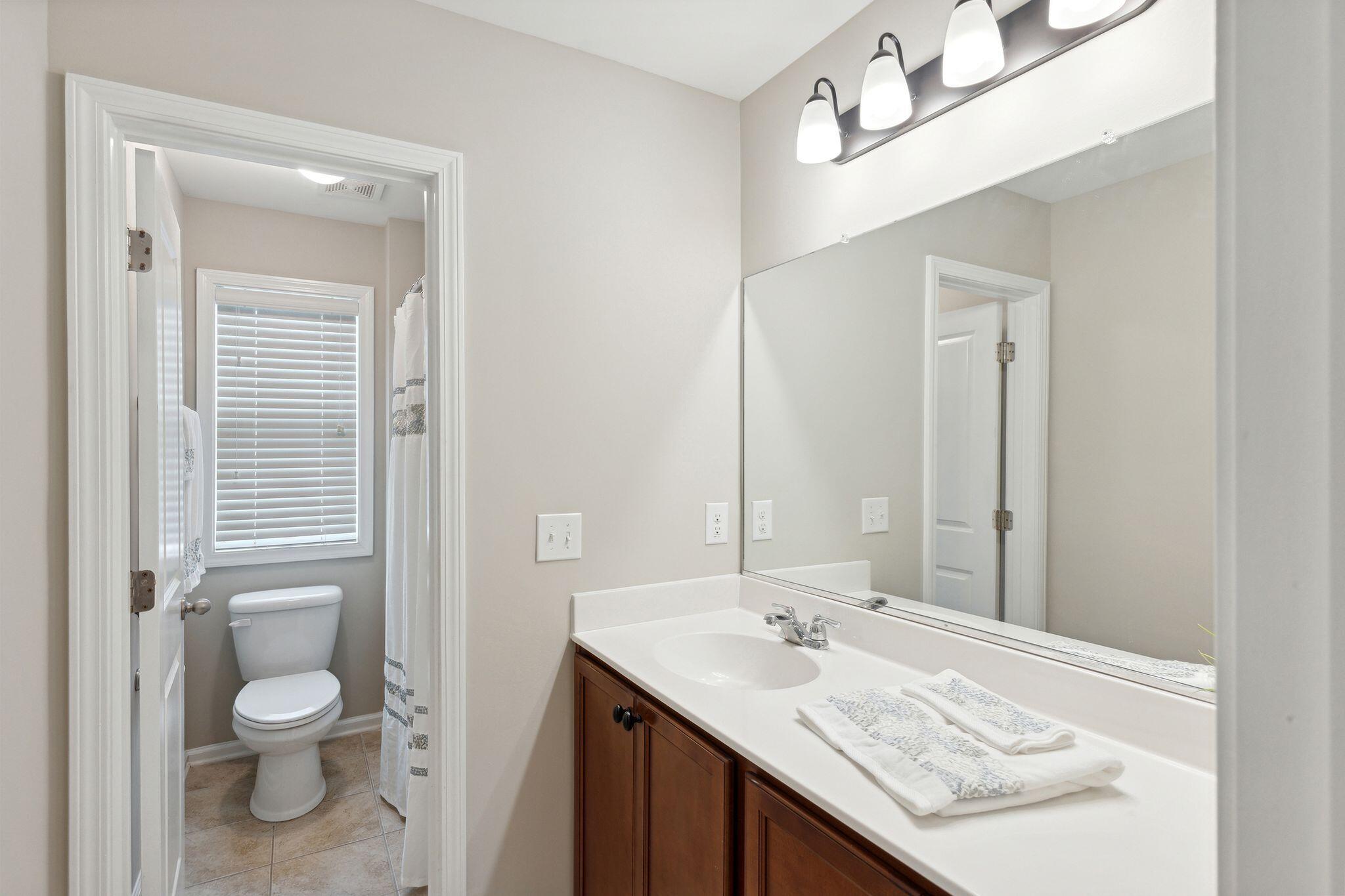 1041 Harbortowne Road Charleston, SC 29412 - Photo 35 of 44 1041HarbortowneRd-KeenEyeMarketing-036