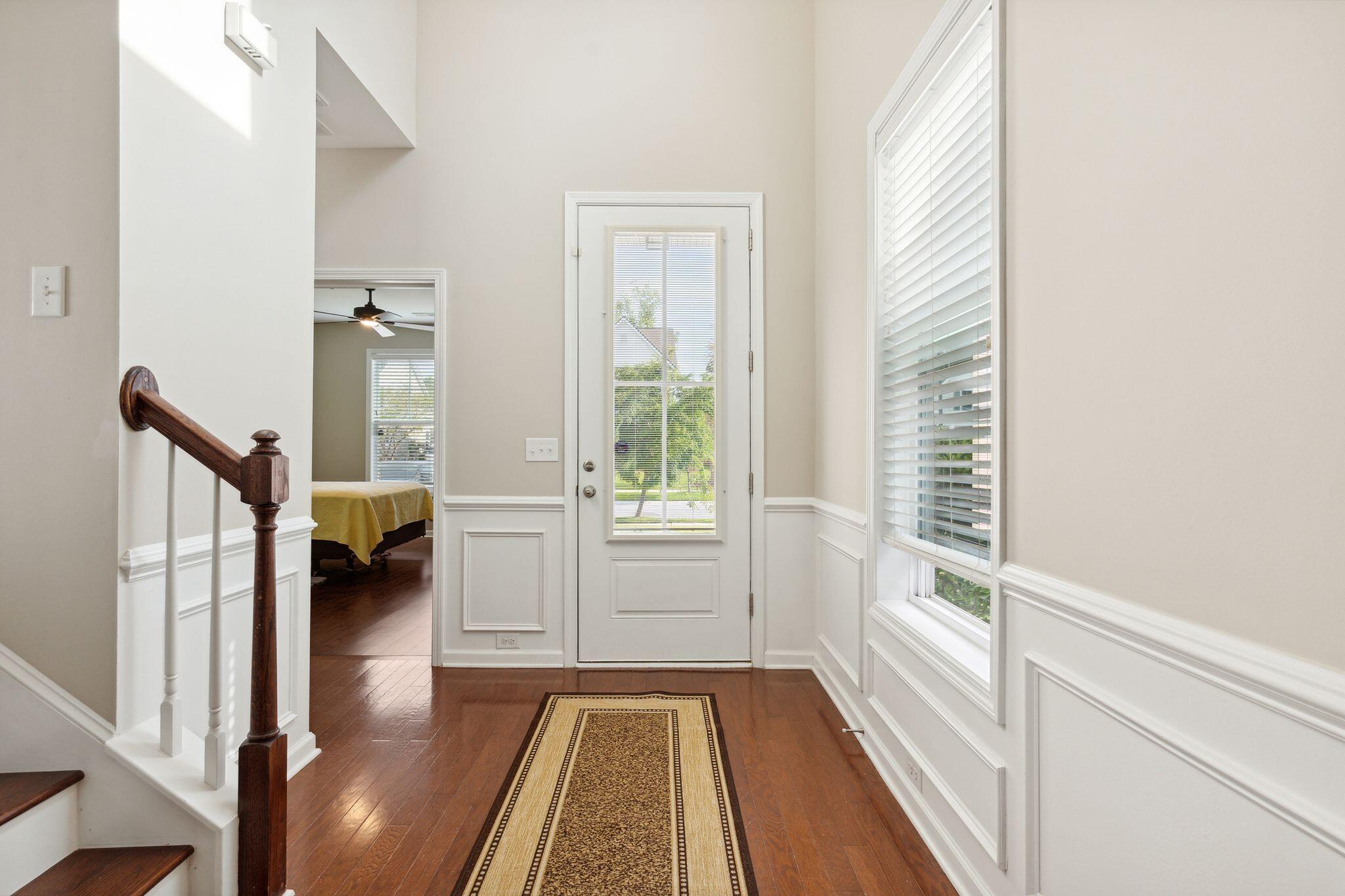 1041 Harbortowne Road Charleston, SC 29412 - Photo 4 of 44 1041HarbortowneRd-KeenEyeMarketing-005