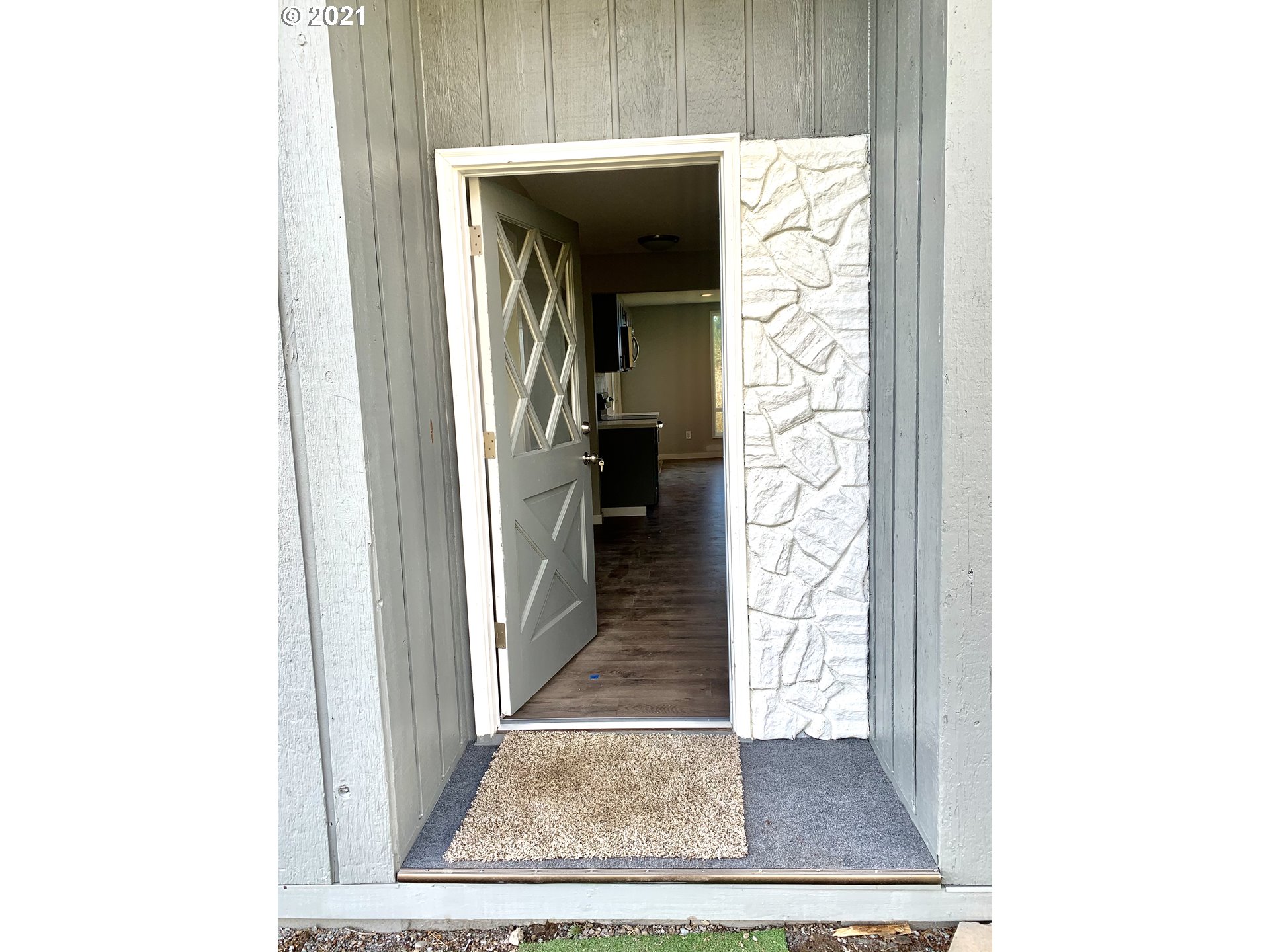 2014 Green Mountain Road Kalama, WA 98625 - Photo 3 of 22 Gallery Image 3