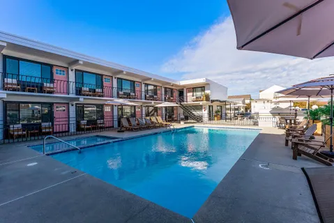 $425,000 | 2101 Surf Avenue, Unit 109, North Wildwood, NJ 08260