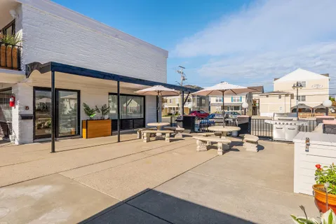 $425,000 | 2101 Surf Avenue, Unit 109, North Wildwood, NJ 08260
