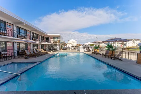$425,000 | 2101 Surf Avenue, Unit 109, North Wildwood, NJ 08260