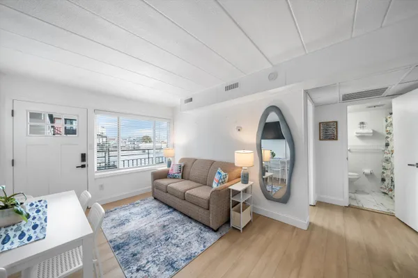 $425,000 | 2101 Surf Avenue, Unit 109, North Wildwood, NJ 08260