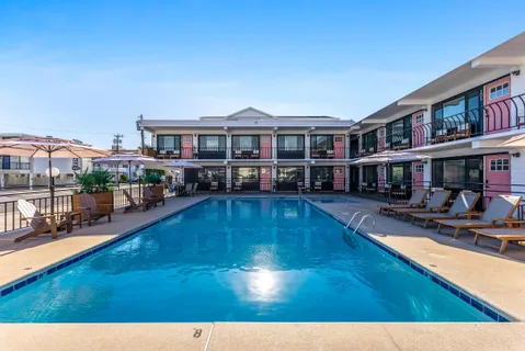 $425,000 | 2101 Surf Avenue, Unit 109, North Wildwood, NJ 08260