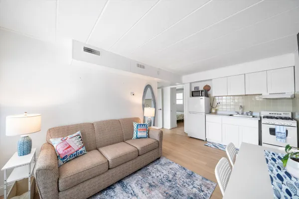 $425,000 | 2101 Surf Avenue, Unit 109, North Wildwood, NJ 08260