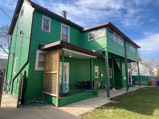 $399,000 | 1515 54th Street, Kenosha, WI 53140