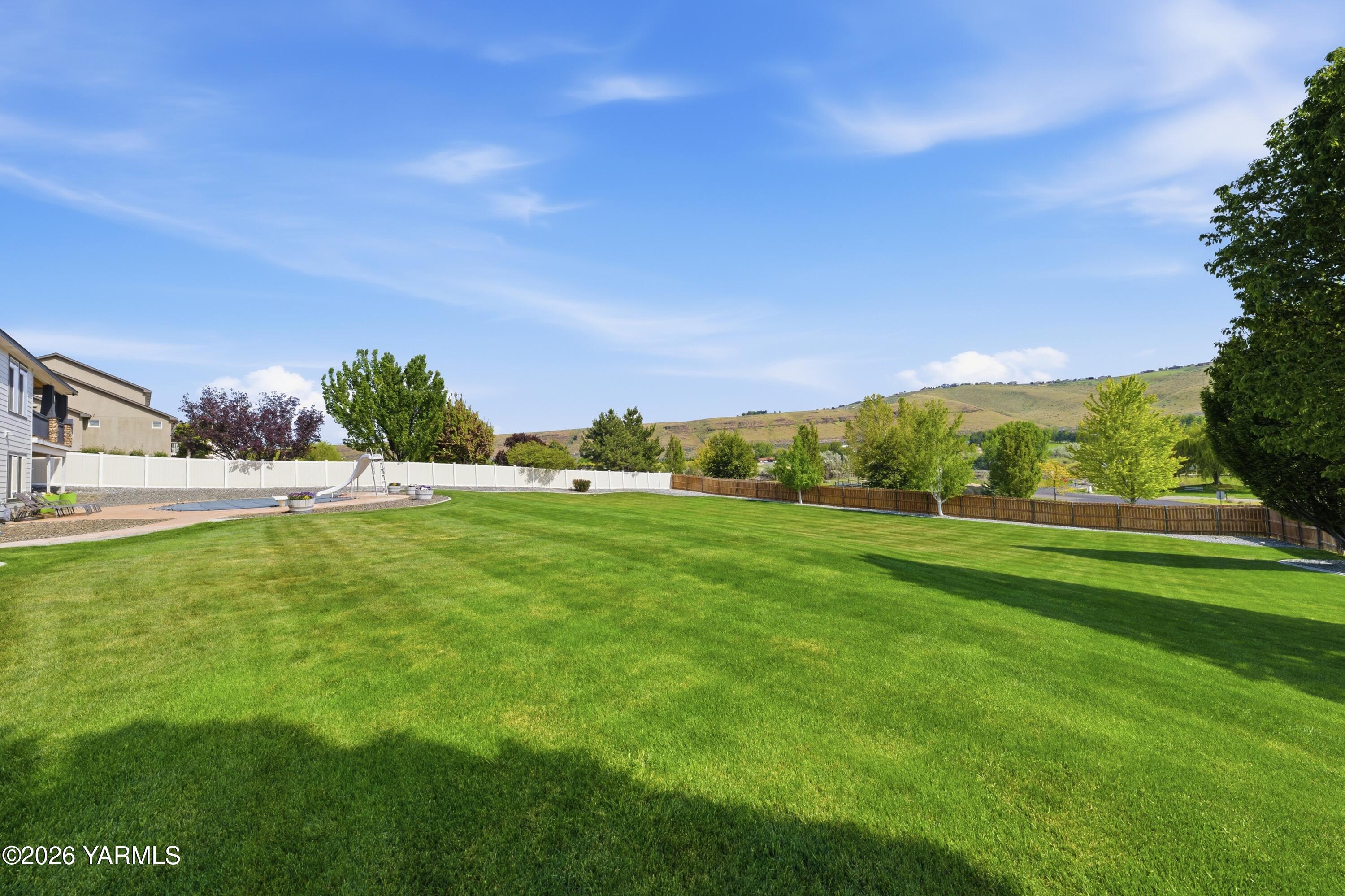 98303 East Ridgeview Drive Kennewick, WA 99338 - Photo 36 of 78 68-7R503327