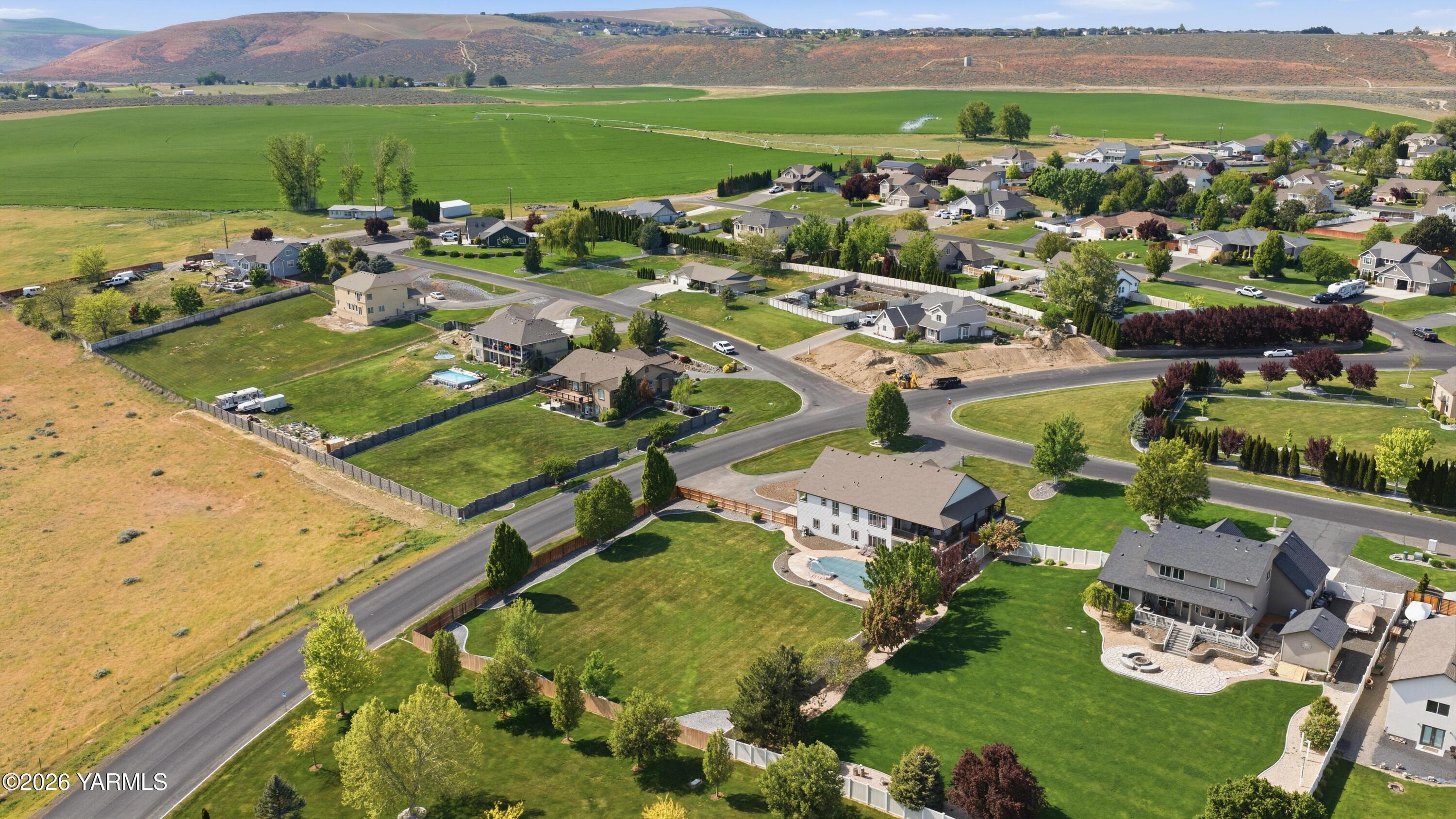 98303 East Ridgeview Drive Kennewick, WA 99338 - Photo 42 of 78 77-DJI_20260501153439_0247_D_M4P