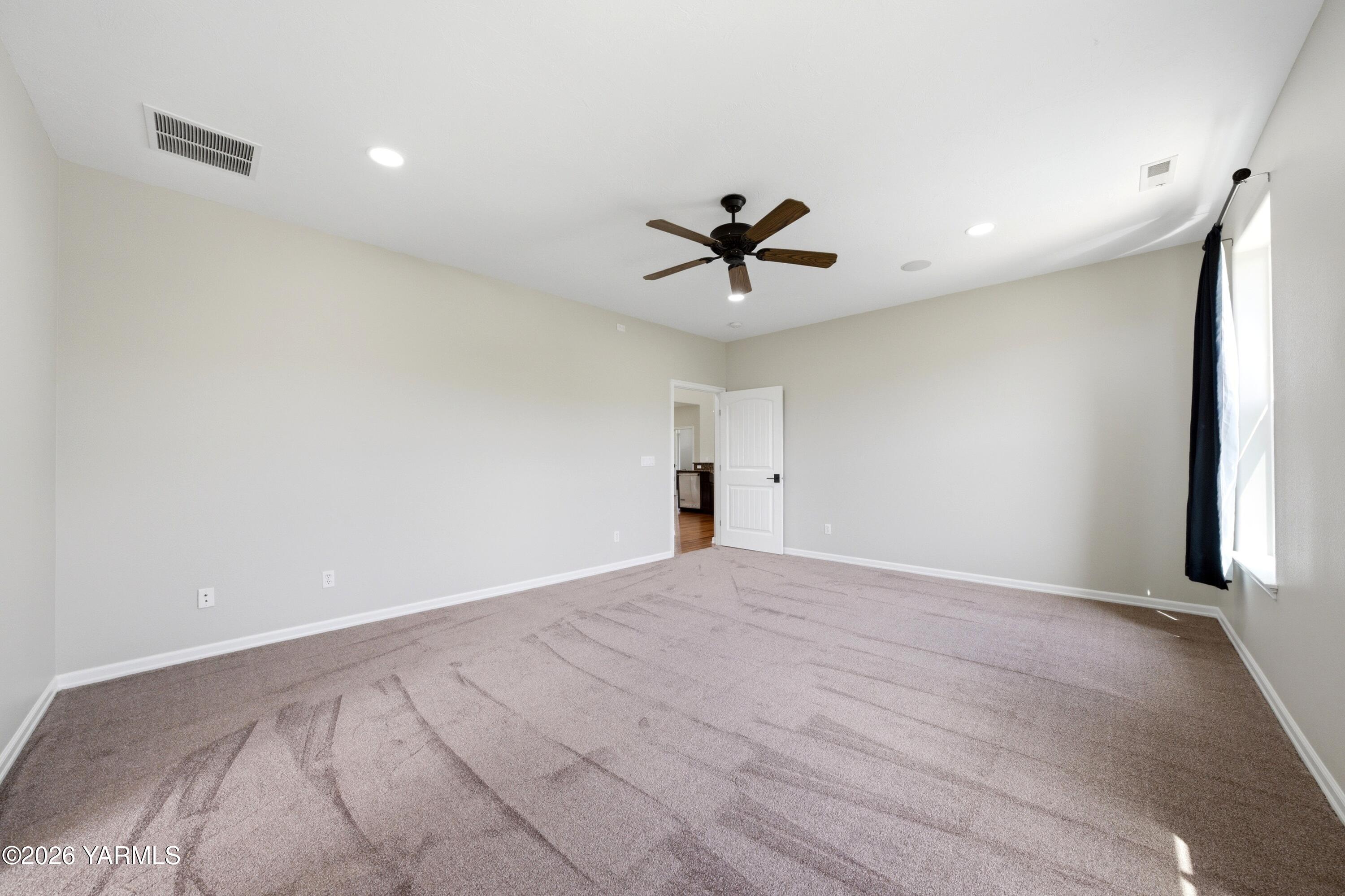 98303 East Ridgeview Drive Kennewick, WA 99338 - Photo 59 of 78 38-7R503237