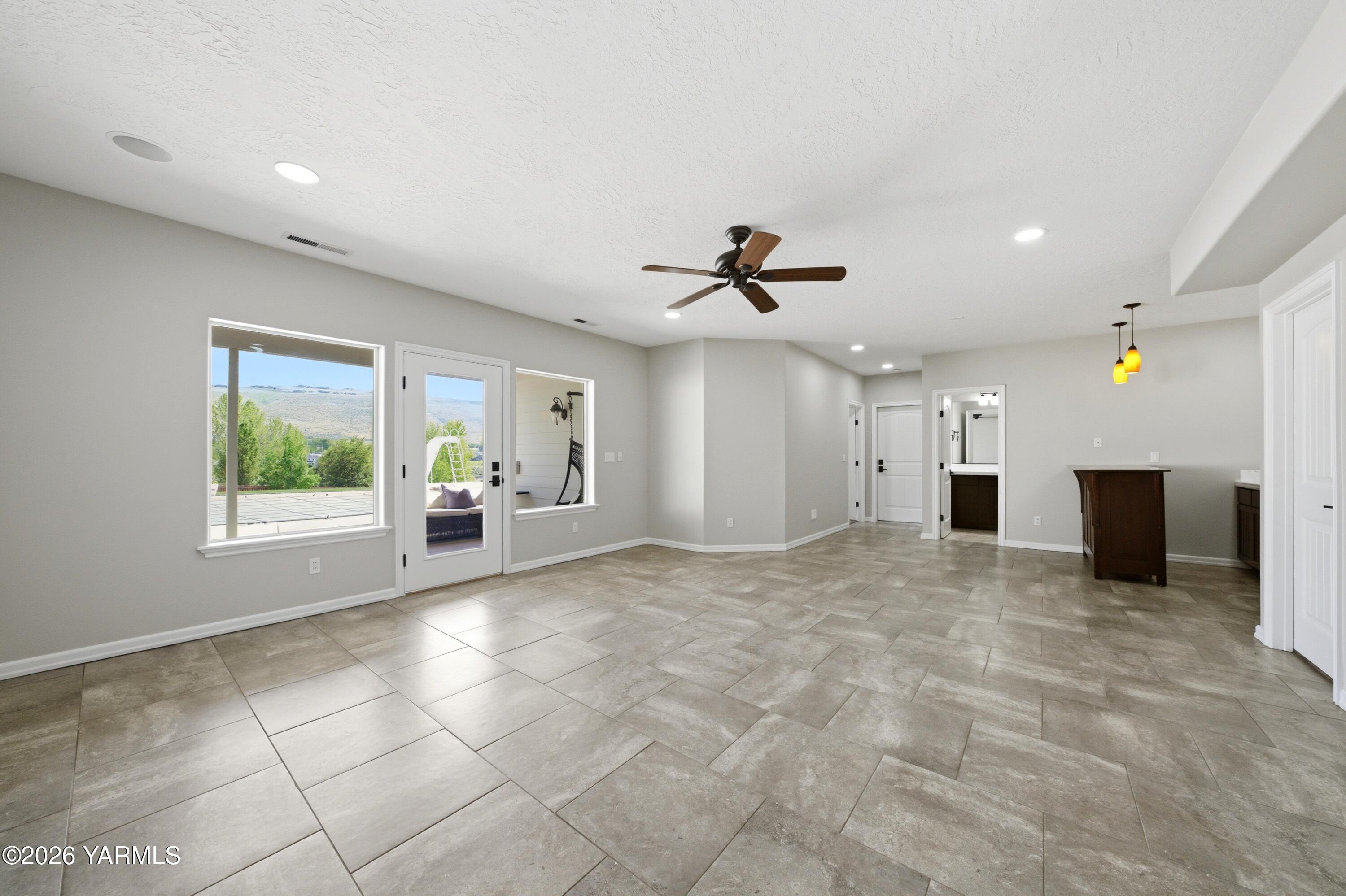 98303 East Ridgeview Drive Kennewick, WA 99338 - Photo 69 of 78 48-7R503267