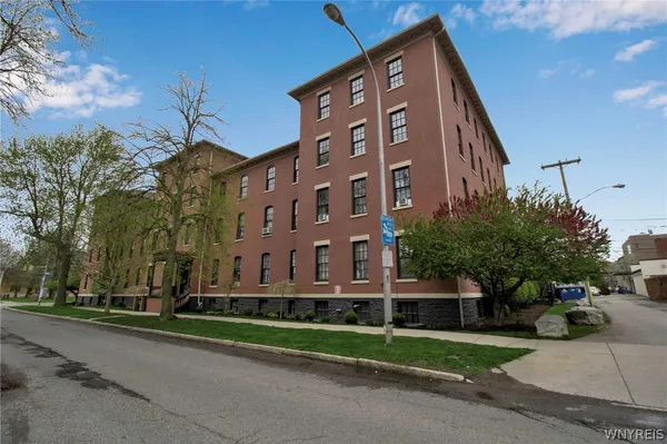 $229,900 | 125 Edward Street, Unit 3A, Buffalo, NY 14201