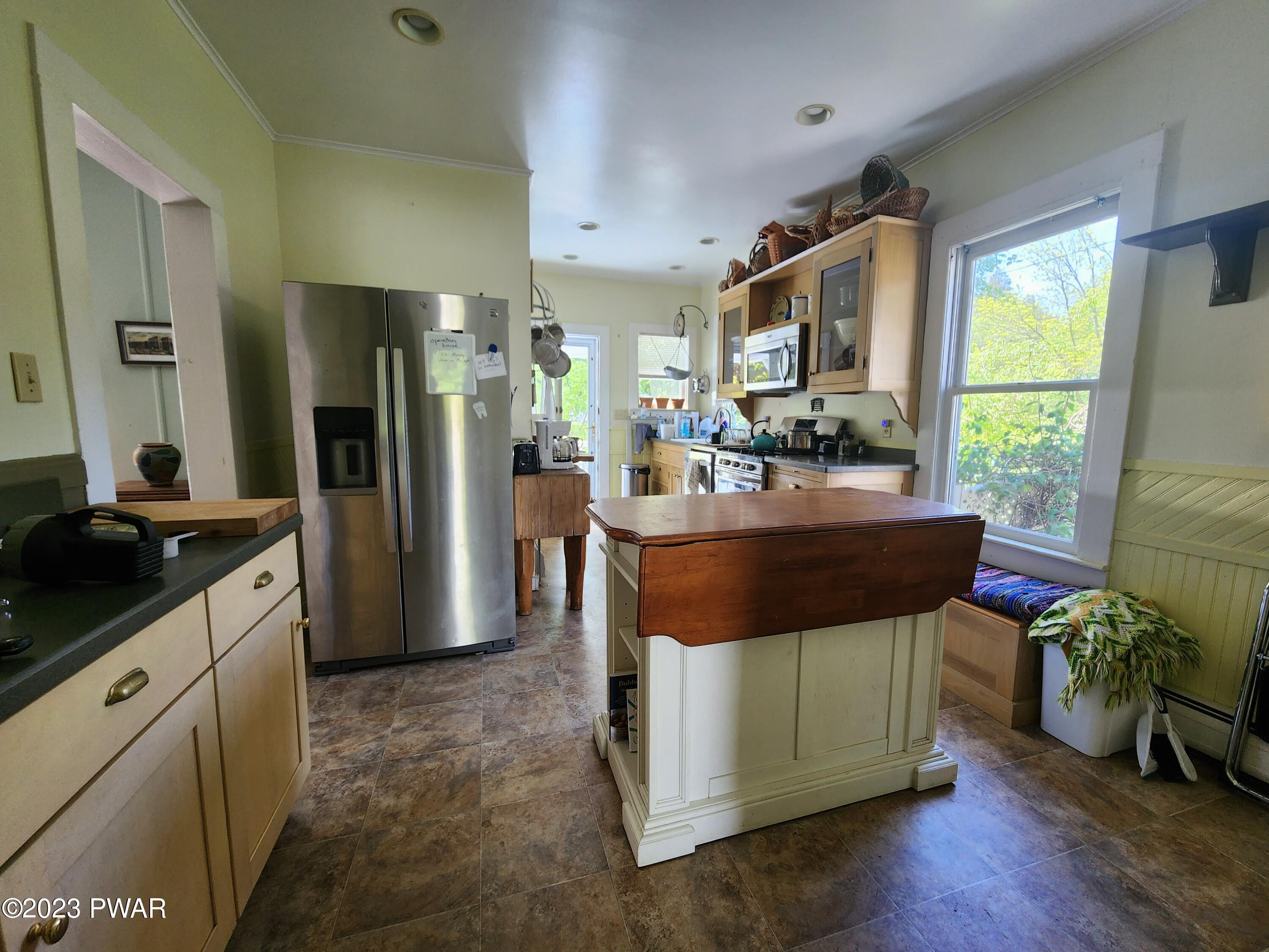 2587 River Road Damascus, PA 18415 - Photo 11 of 31 Kitchen